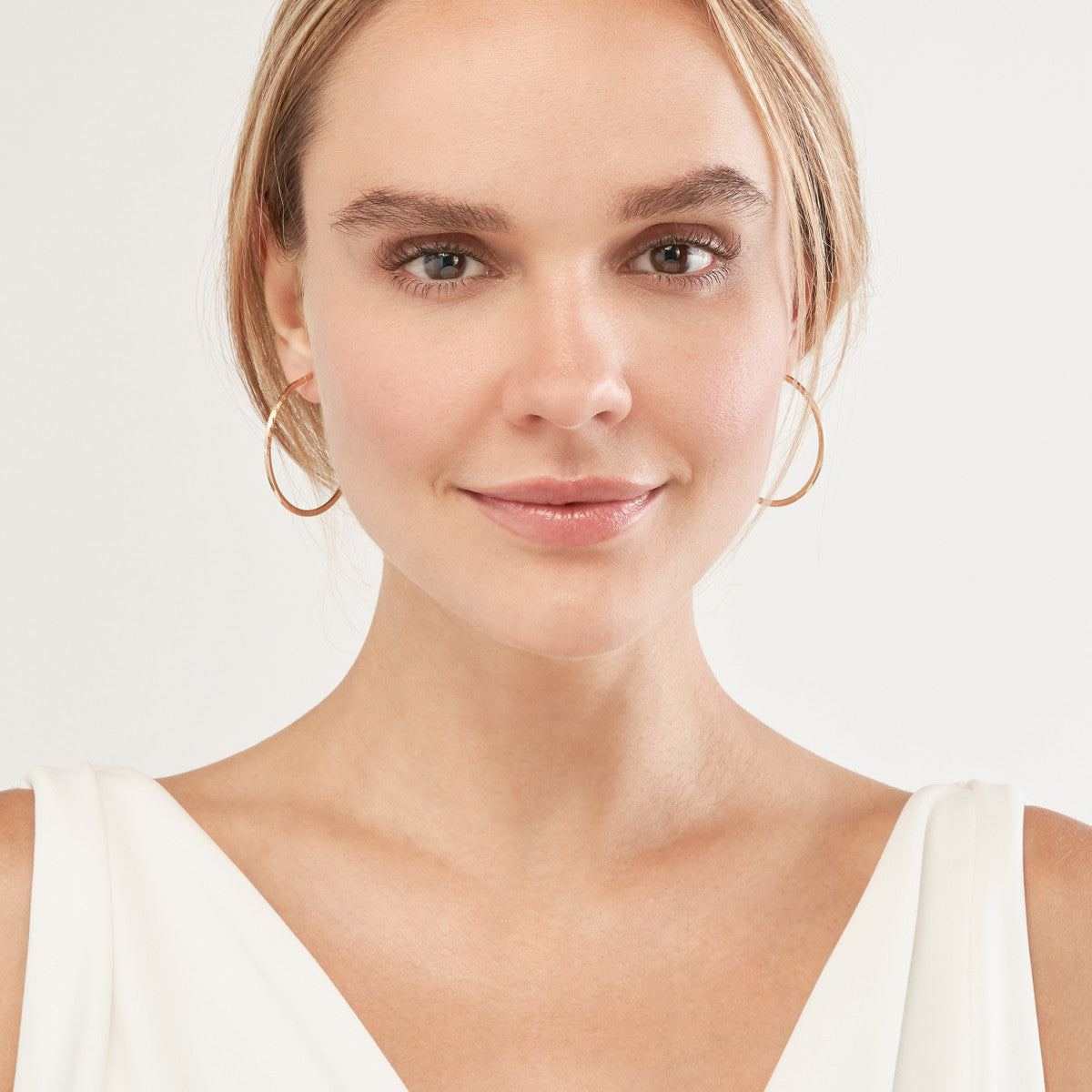 Diamond Cut Florentine Hoop Earrings